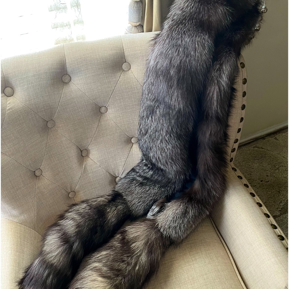 Women’s fox stole